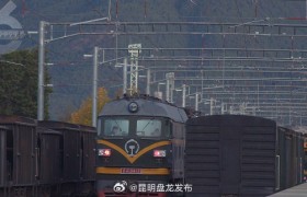 雪山、古城看不完！这条“美丽天路”即将迎来“动车时代”